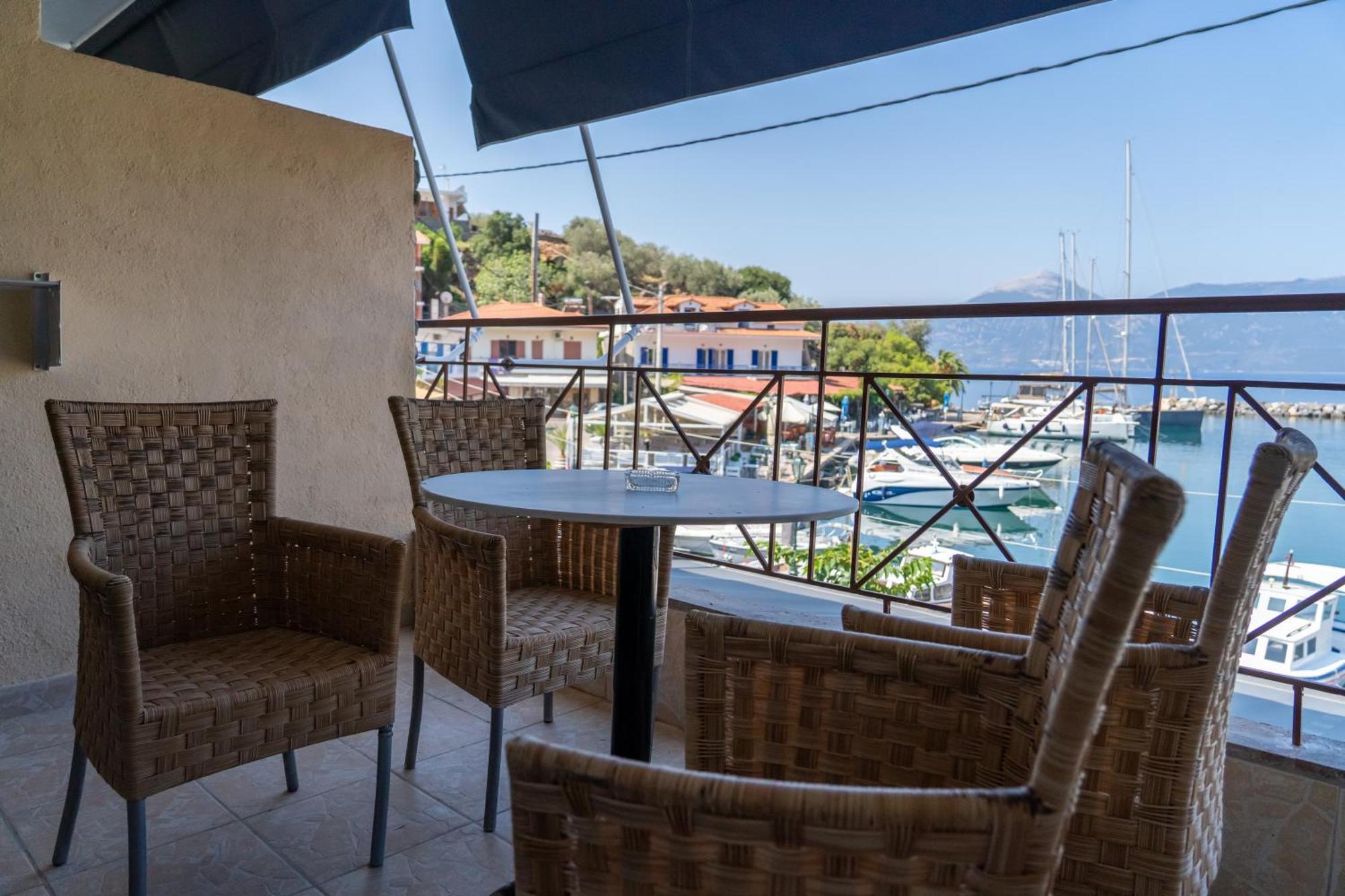 Prego Living Apartments Vathi  Экстерьер фото